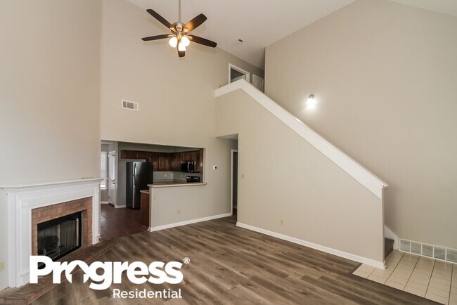 Building Photo - 8887 Hidden Springs Cove