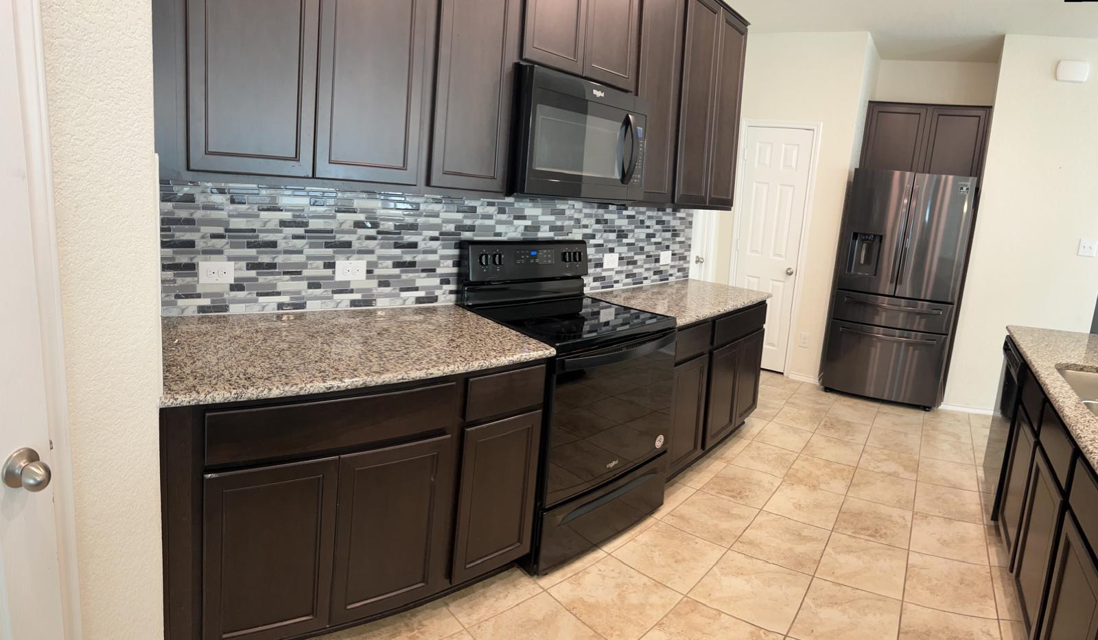 Building Photo - 405 Kaden Prince Dr