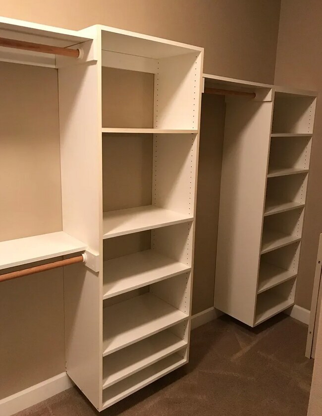 Building Photo - Home in NWX!!