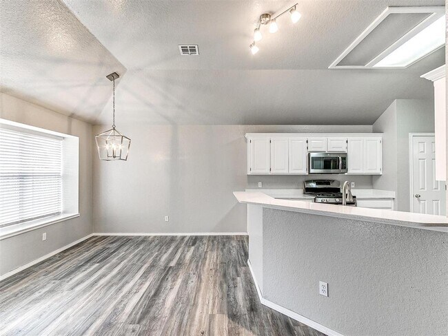 Building Photo - 2700 NW 161st Cir