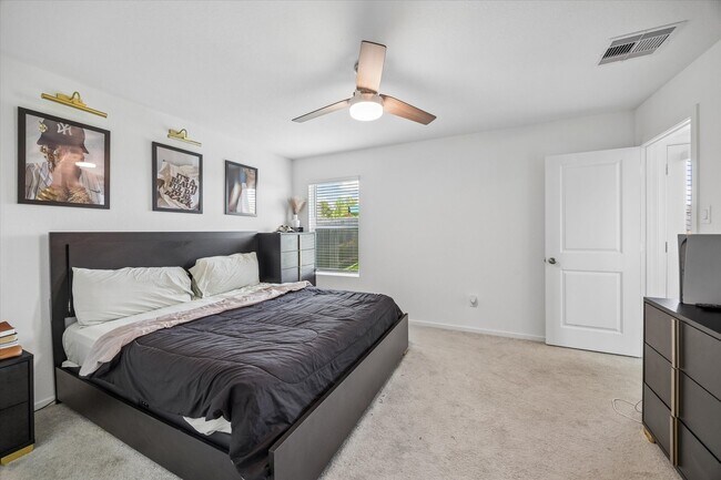 Building Photo - 18257 Pontecorvo Ln
