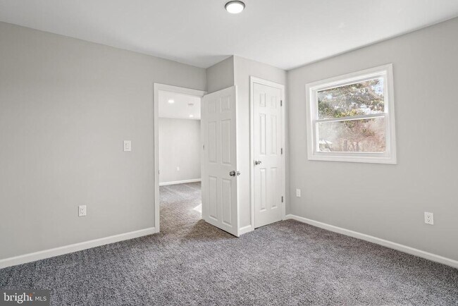 Building Photo - 695 Salem Quinton Rd