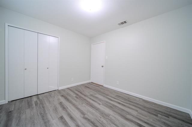 Building Photo - 3345 High Lark Dr