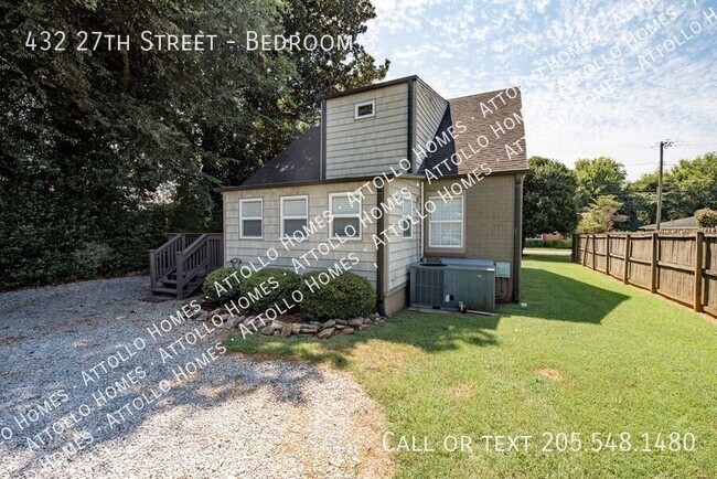 Building Photo - 432 27th St