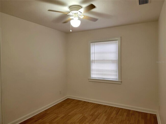 Building Photo - 212 Husson Ave