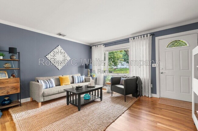 Building Photo - 24 Topstone Dr