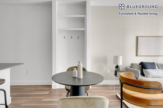 Building Photo - 1401 Art Dilly Dr.