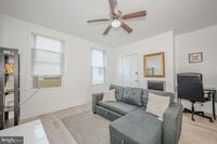 Building Photo - 221 35th St NE