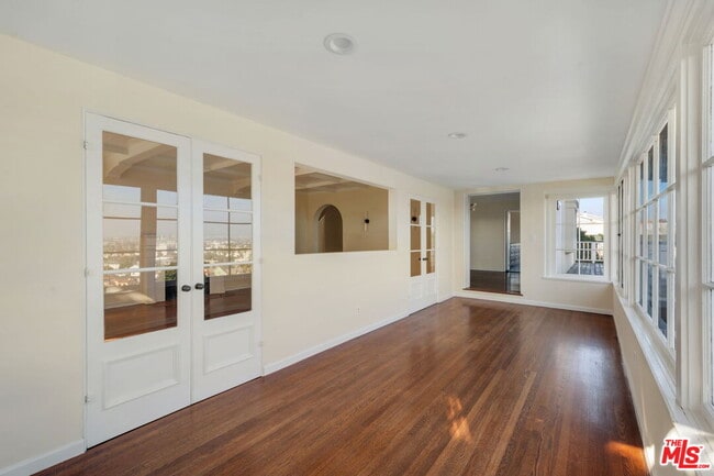 Building Photo - 3617 Homeway Dr