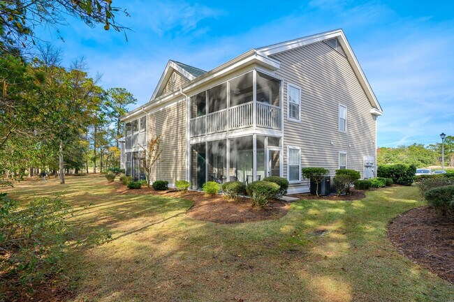 Building Photo - 987 Blue Stem Dr