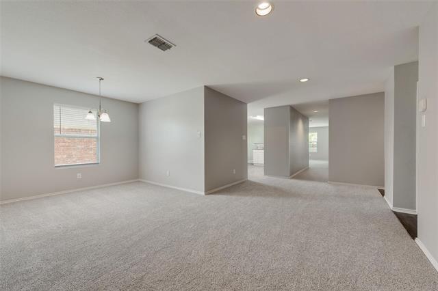 Building Photo - 613 Preston Dr