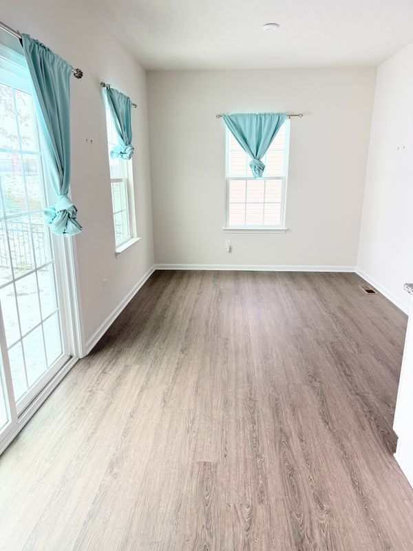 Building Photo - 6017 Outlook Ct
