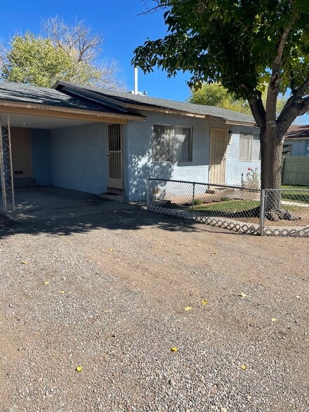 Building Photo - 1325 Tapia Blvd SW