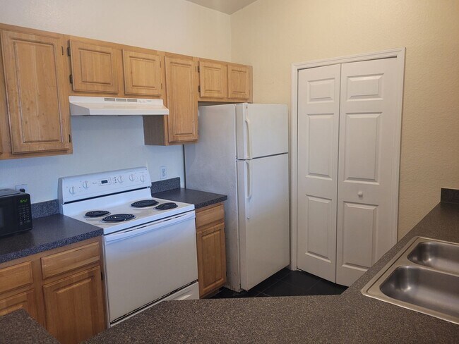 Building Photo - 5961West2034