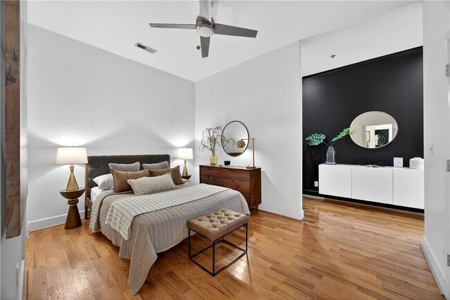 Building Photo - 384 Ralph McGill Blvd NE