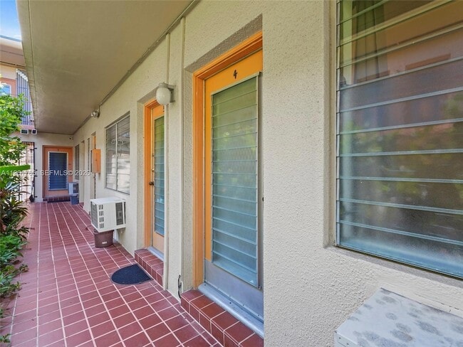 Building Photo - 1060 Pennsylvania Ave