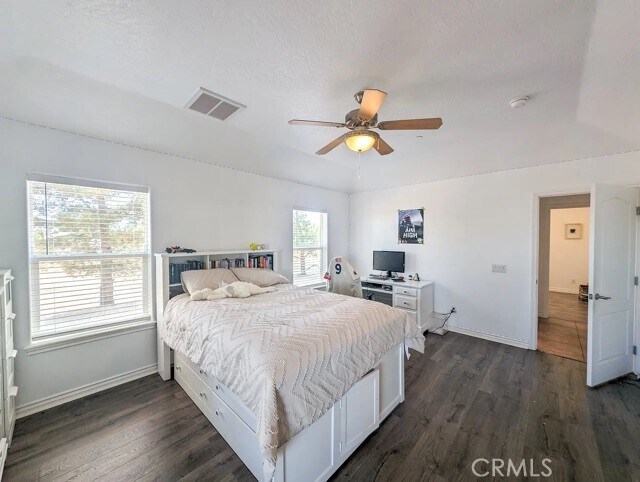 Building Photo - 7438 Woodcliff St