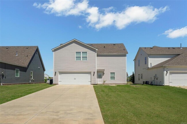 Building Photo - 6313 Town Ln