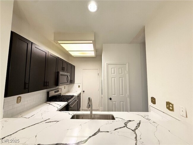 Building Photo - 3228 Tocata Dr