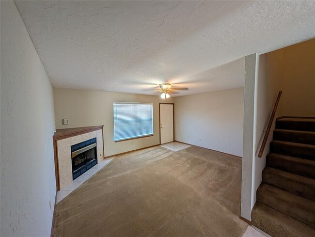 Building Photo - 3201 Lois Arlene Cir