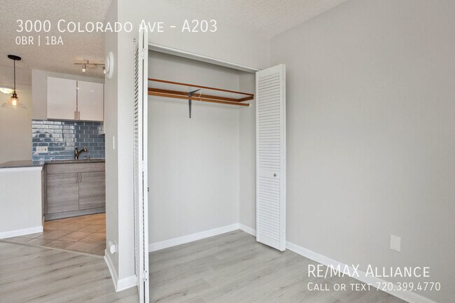 Building Photo - 3000 Colorado Ave