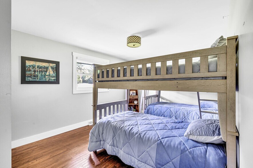 Building Photo - 131 Cumberland Shores Dr