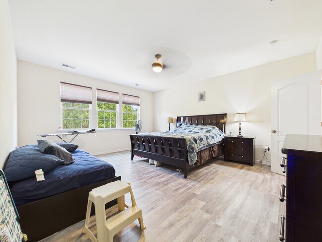 Building Photo - 1379 Corey Cabin Ct