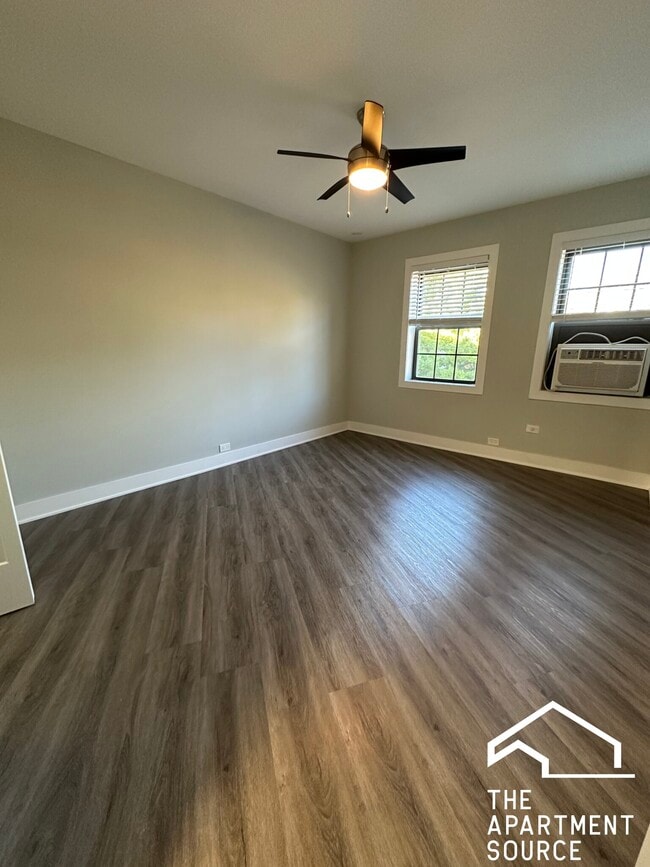 Building Photo - 730 Judson Ave