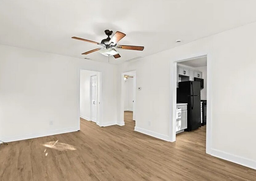 Building Photo - 24266 Eureka Ave