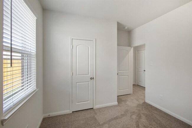 Building Photo - 10806 Anthonomus Way