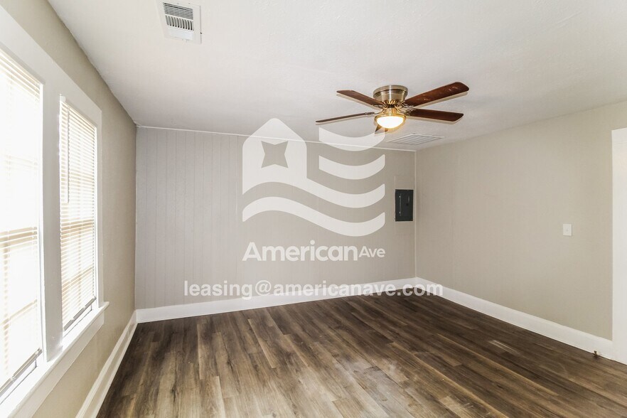 Building Photo - 702#B West Church Street, 31030; #2116170 ...