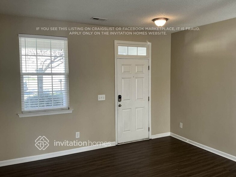 Building Photo - 314 Rondelay Dr