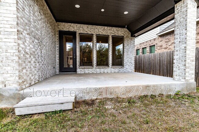 Building Photo - 13915 Runner Way