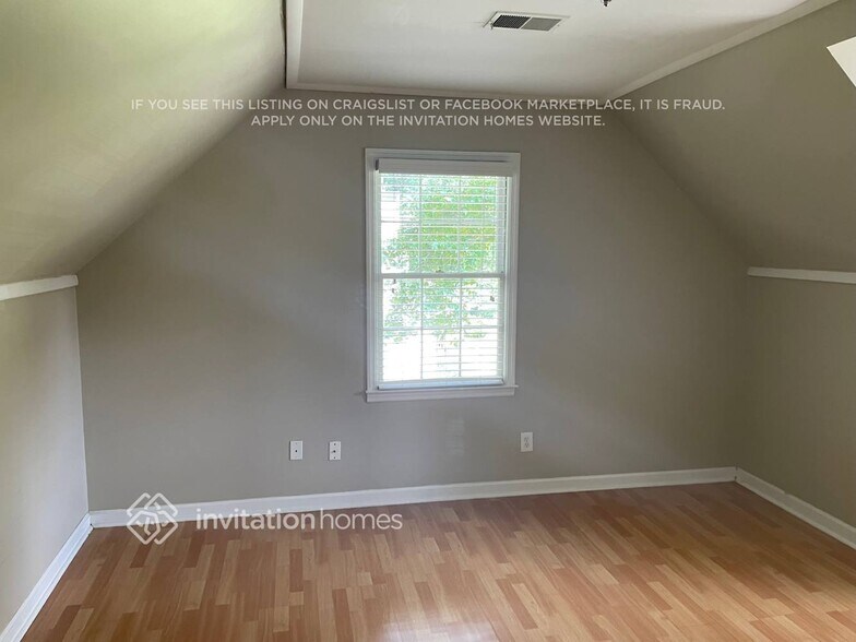 Building Photo - 1851 Twin Branch Dr