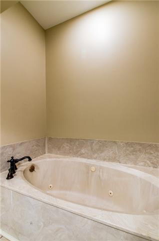 Building Photo - COMING SOON... 3BR/2BA TOWNHOME NEAR DOWNTOWN FRANKLIN!