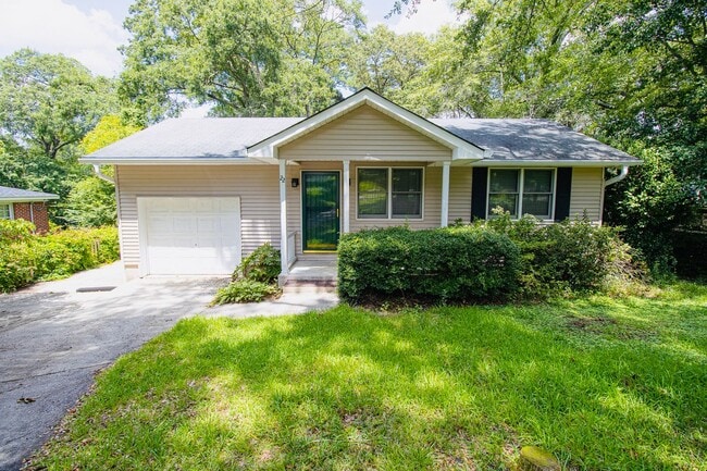 Primary Photo - Updated 3 Bedroom, 2 Bath in Forest Acres ...