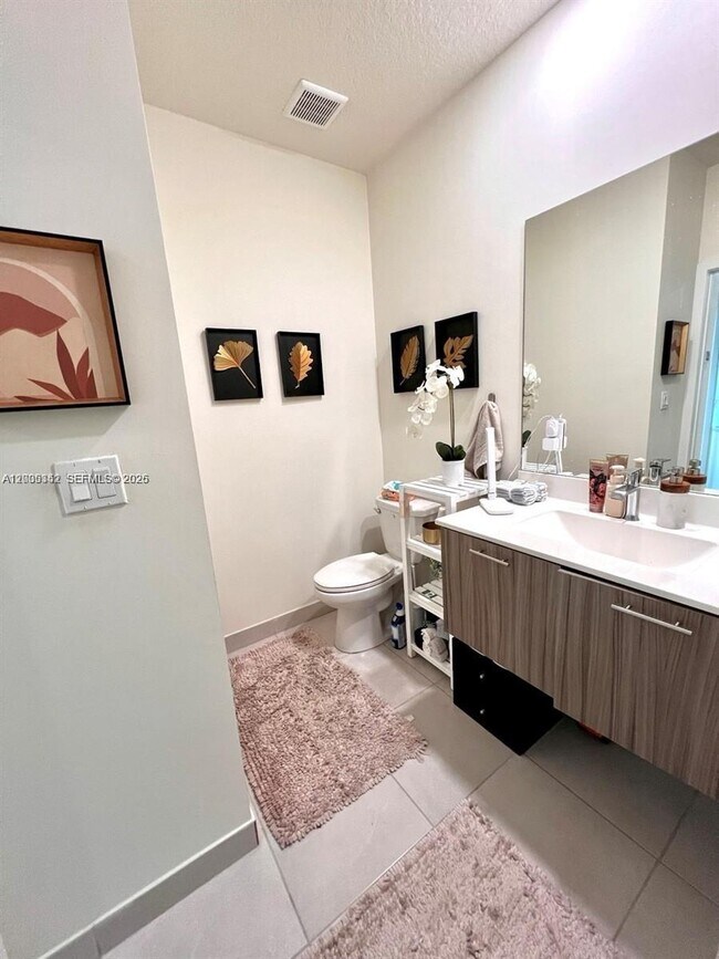 Building Photo - 6420 NW 102nd Path