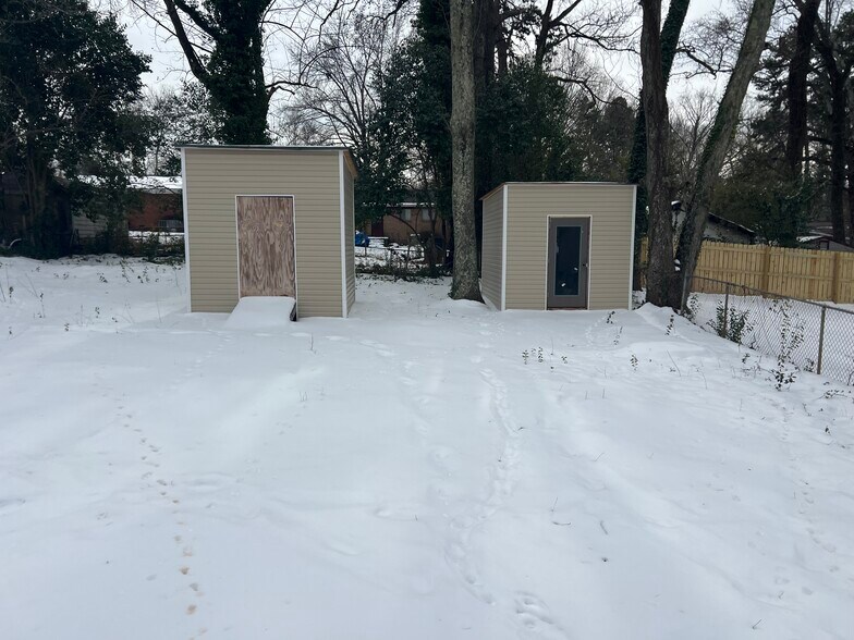 Building Photo - 229 Glenrock Dr