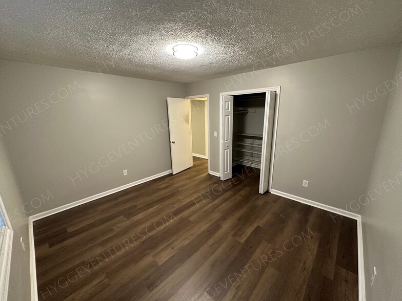 Primary Bedroom - 1209 Old Magnolia Way