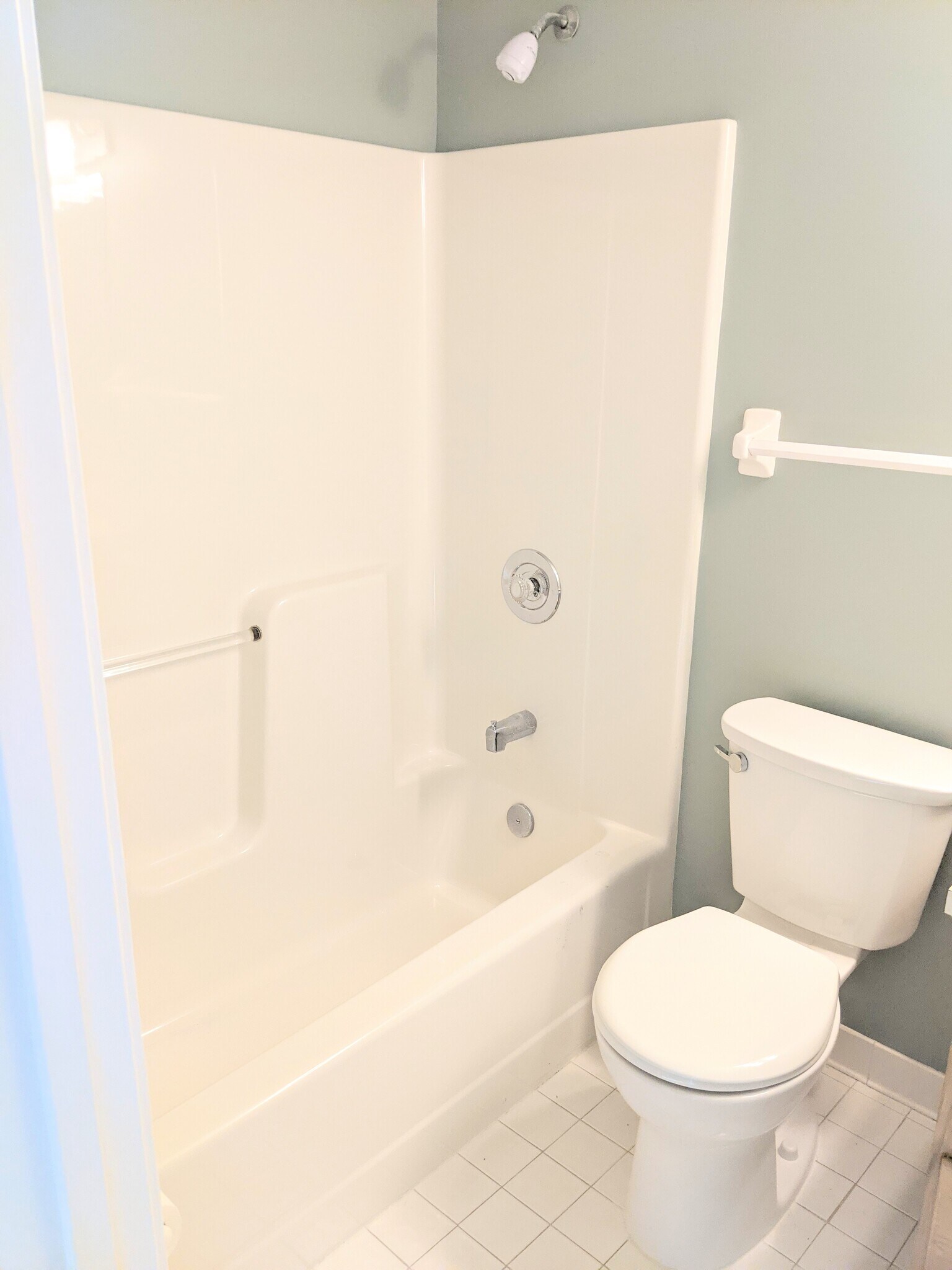 Bathroom - 625 Zachary Way