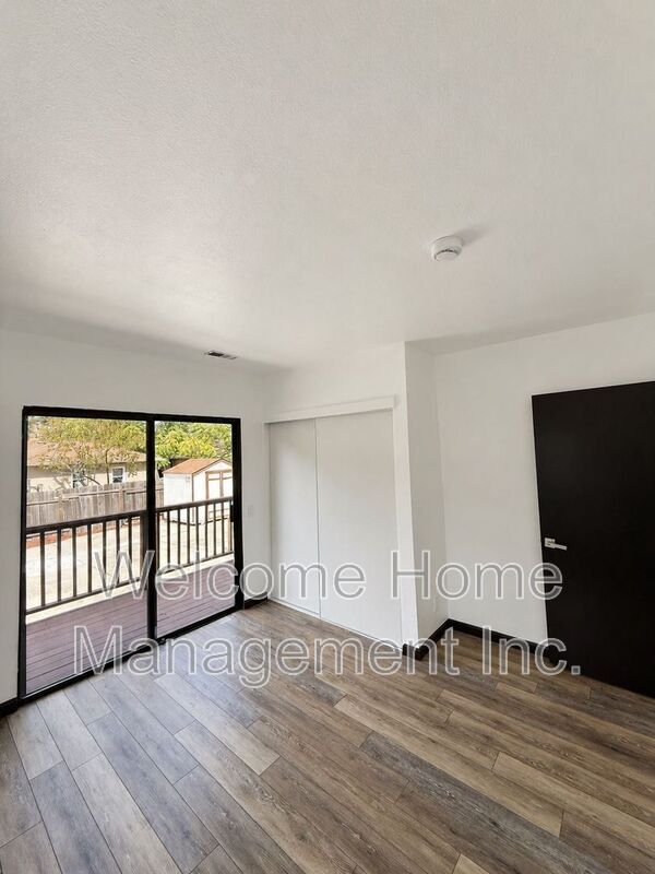Building Photo - 663 F St