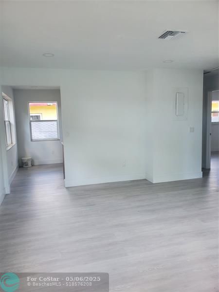 Building Photo - 3951 SW 51st St