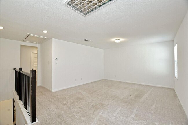 Building Photo - 17709 Shafer Dr