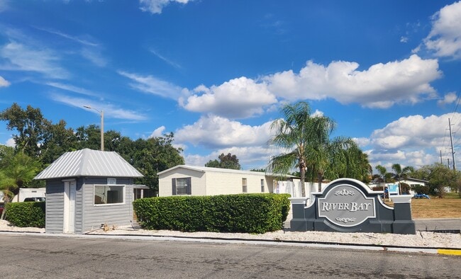 Building Photo - 7004 Marine Dr