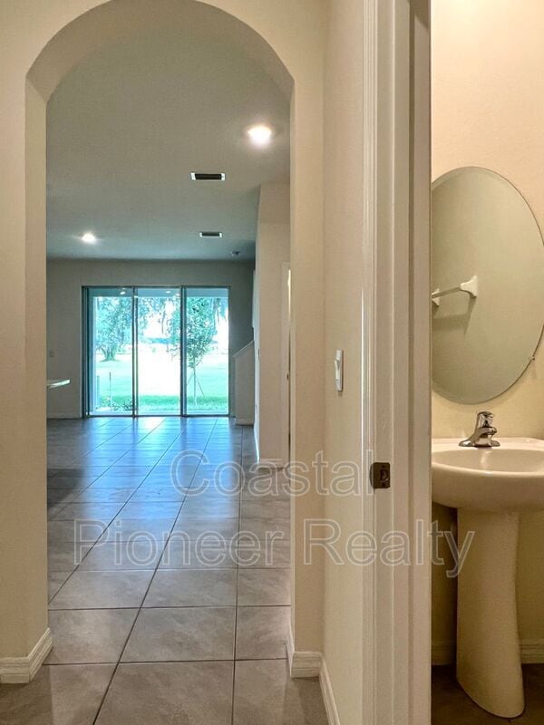Building Photo - 5334 Dragonfly Dr