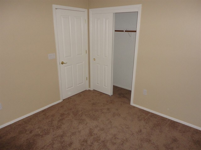 Building Photo - 6563 E Ladonna Ln
