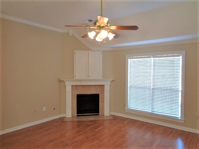 Building Photo - 13132 Sandbourne Cross