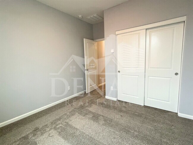 Building Photo - 13227 W Buckskin Trl