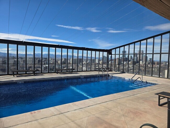 Building Photo - Location, Location… and Absolutely Incredible Views!