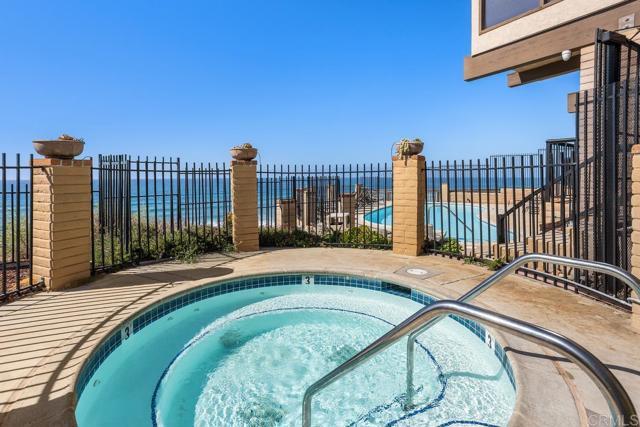 Building Photo - 190 Del Mar Shores Terrace